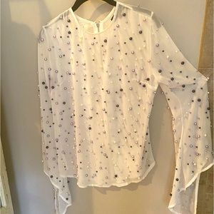 Gorgeous top. Made by Beaulah. Size L